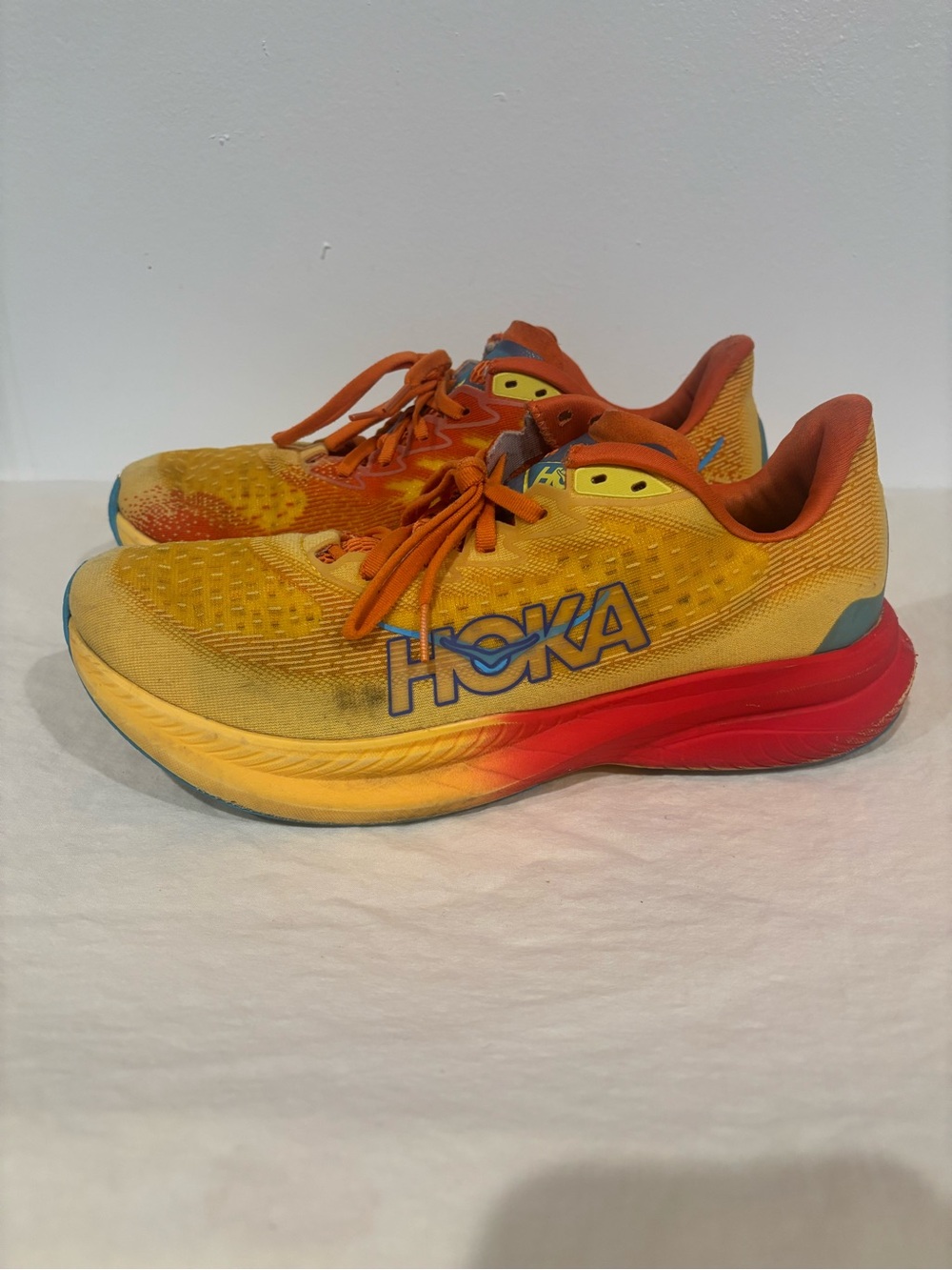 Men’s HOKA Mach 6 Running Shoes
